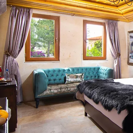 Cappadocia Pegasos Cave * Üçhisar