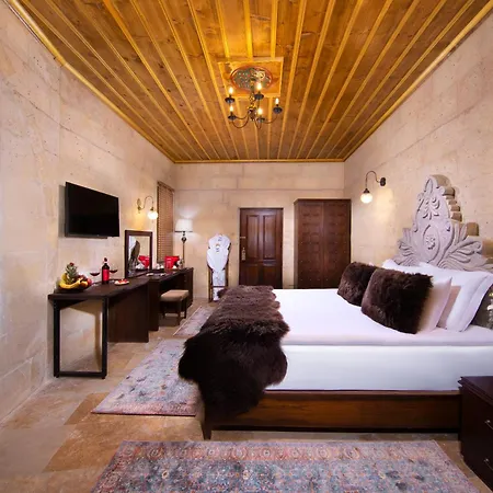 Cappadocia Pegasos Cave 우치사르