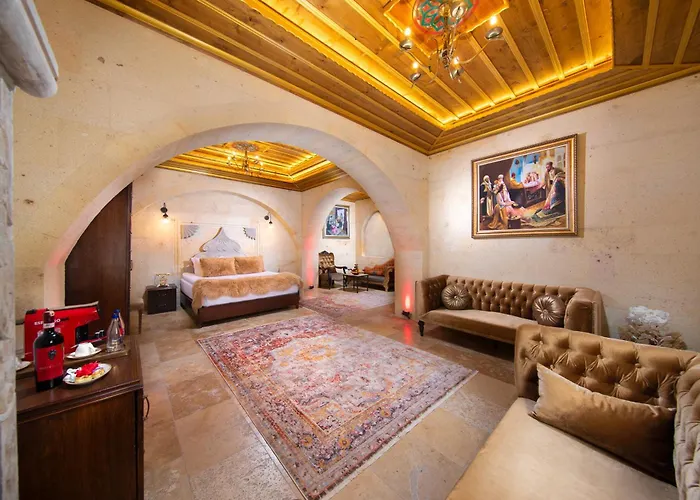 Cappadocia Pegasos Cave * أُتْشيسار